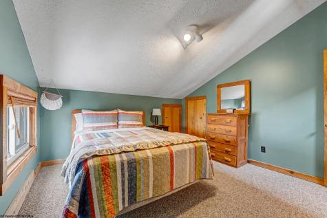 53 Ski In Court Davis WV 26260