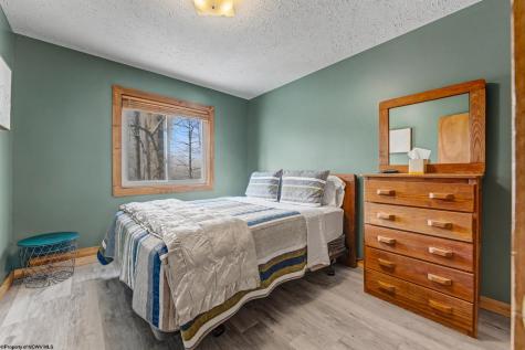 53 Ski In Court Davis WV 26260