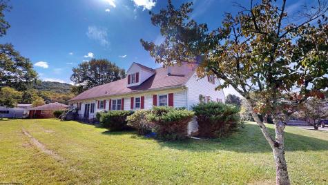 147 Redwood Street Grafton WV 26354