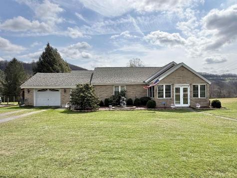 2654 Hood Avenue Shinnston WV 26431