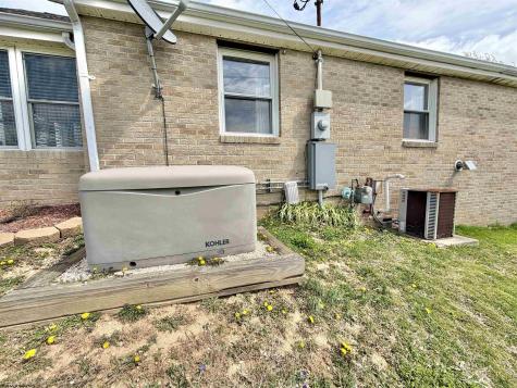 2654 Hood Avenue Shinnston WV 26431