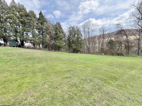 2654 Hood Avenue Shinnston WV 26431