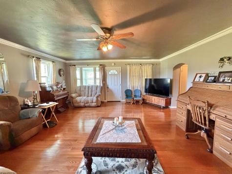 2654 Hood Avenue Shinnston WV 26431