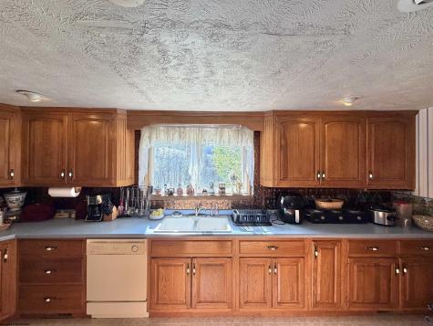 2654 Hood Avenue Shinnston WV 26431