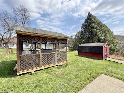 2654 Hood Avenue Shinnston WV 26431