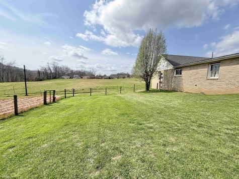 2654 Hood Avenue Shinnston WV 26431