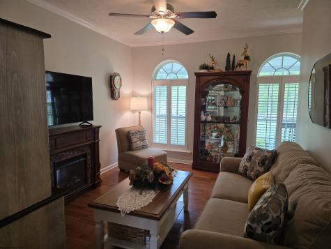 264 Riverdale Drive Shinnston WV 26431