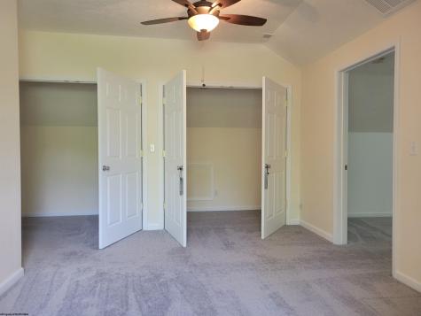 264 Riverdale Drive Shinnston WV 26431