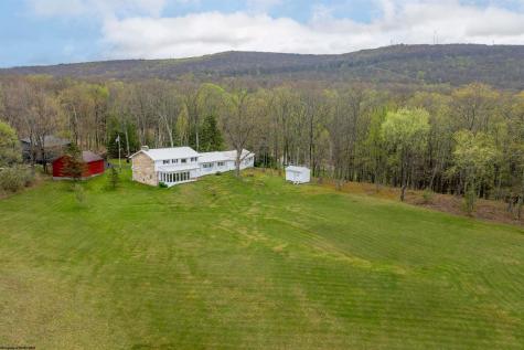 463 Cinder Bin Road Terra Alta WV 26764