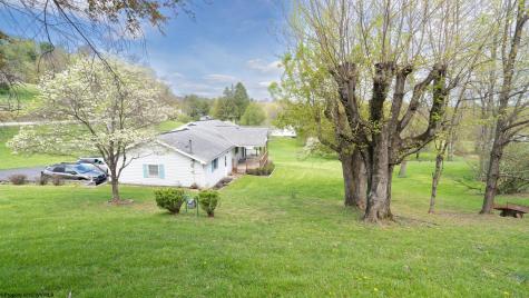 29 Long Run Road Fairmont WV 26554