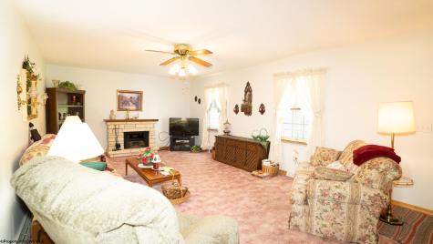 29 Long Run Road Fairmont WV 26554