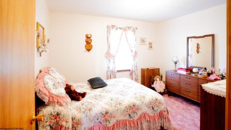 29 Long Run Road Fairmont WV 26554