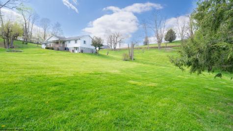 29 Long Run Road Fairmont WV 26554