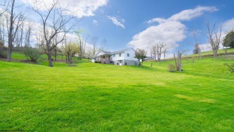 29 Long Run Road Fairmont WV 26554