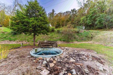 405 Catawba Road Fairmont WV 26554