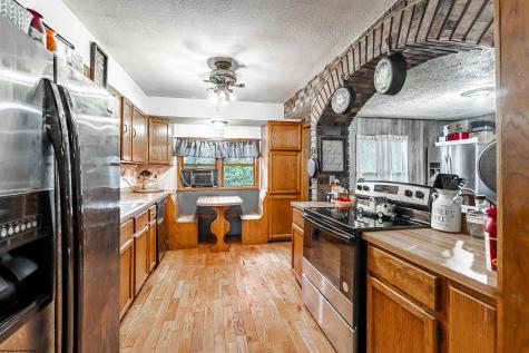 405 Catawba Road Fairmont WV 26554