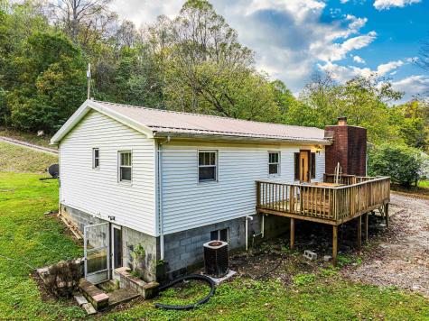 405 Catawba Road Fairmont WV 26554
