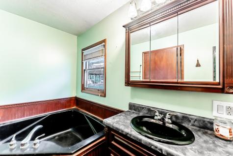 405 Catawba Road Fairmont WV 26554