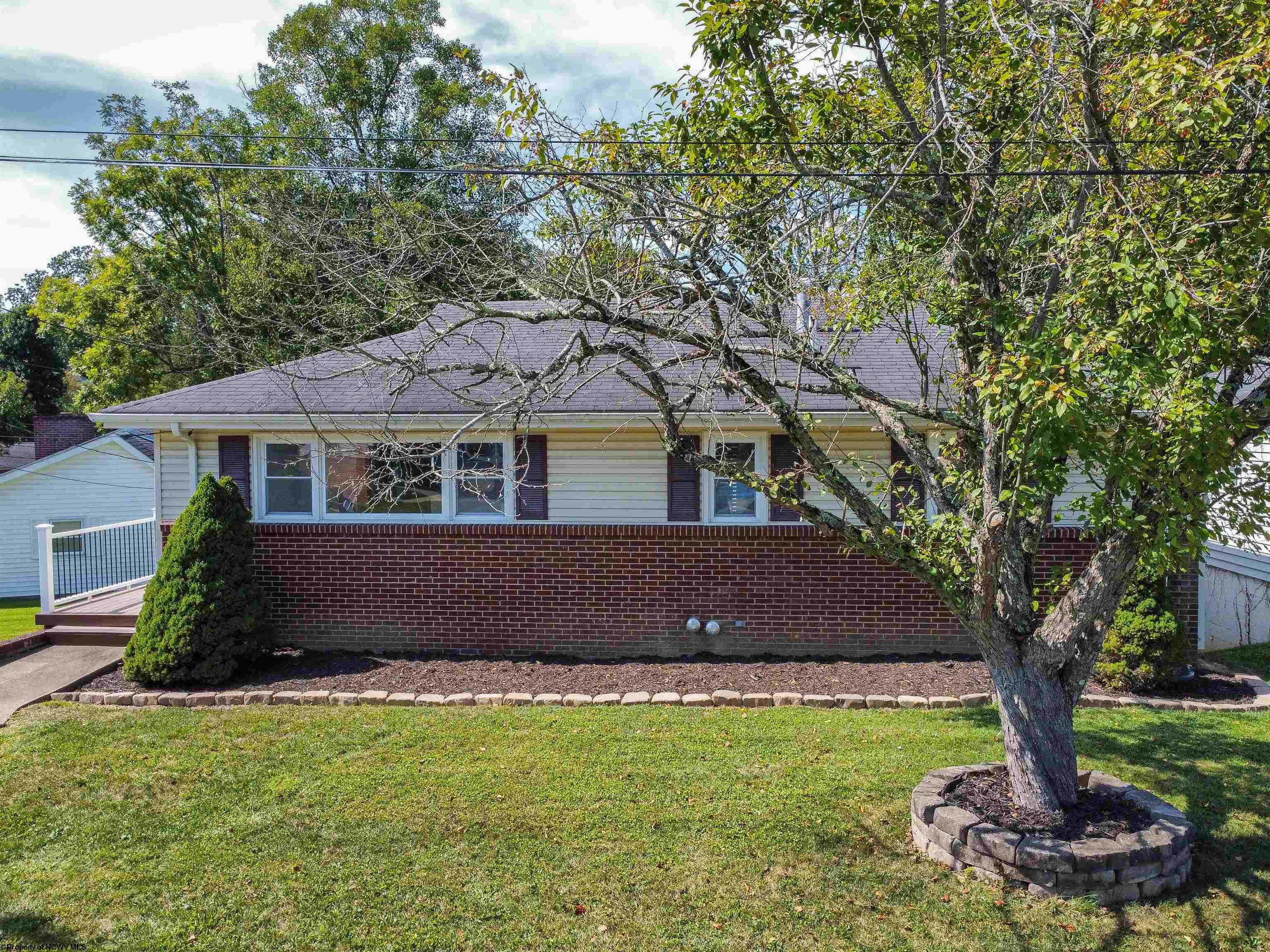 501 Willow Lane Bridgeport WV 26301