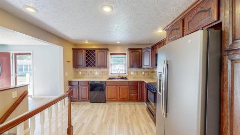 501 Willow Lane Bridgeport WV 26301
