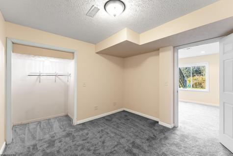 501 Willow Lane Bridgeport WV 26301