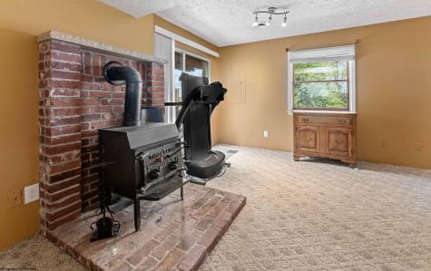 813 Cottonwood Street Morgantown WV 26505