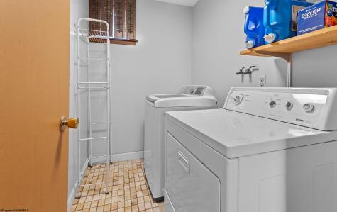 813 Cottonwood Street Morgantown WV 26505