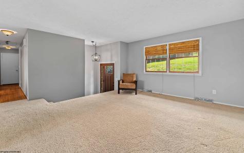 813 Cottonwood Street Morgantown WV 26505