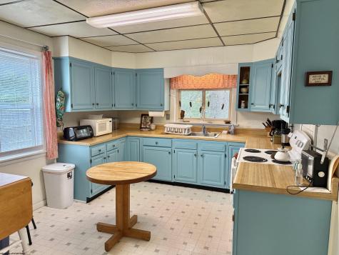 210 Thomas Avenue Davis WV 26260-0000