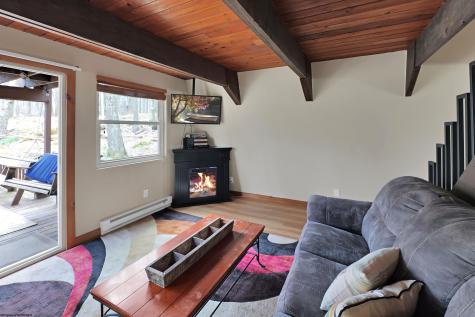 158 Anemone Lane Terra Alta WV 26764