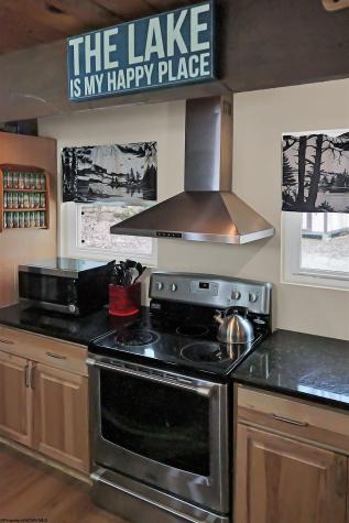158 Anemone Lane Terra Alta WV 26764