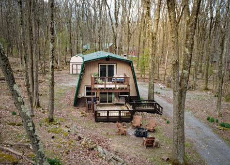 158 Anemone Lane Terra Alta WV 26764