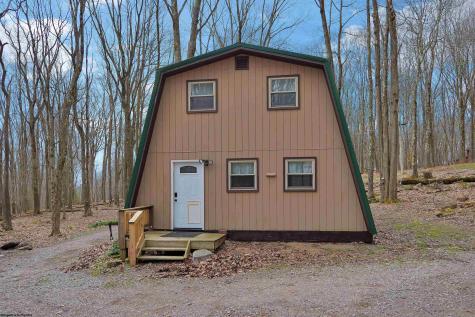 158 Anemone Lane Terra Alta WV 26764