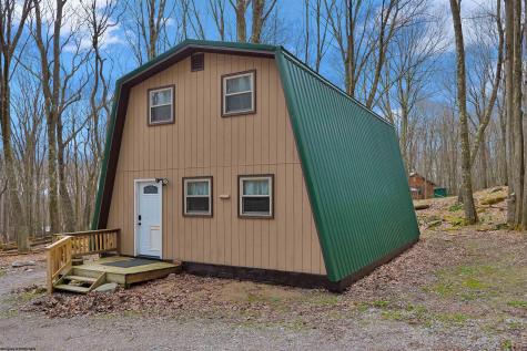 158 Anemone Lane Terra Alta WV 26764