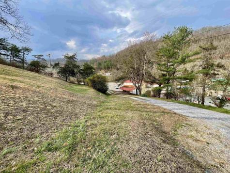 30 Camden Avenue Sutton WV 26601