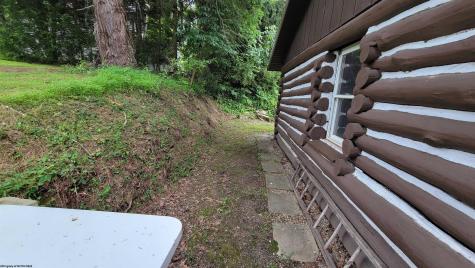 1715 Big Tree Drive Fairmont WV 26554