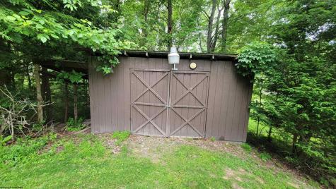 1715 Big Tree Drive Fairmont WV 26554