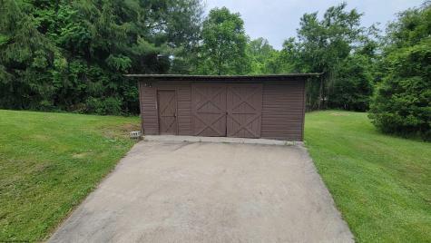 1715 Big Tree Drive Fairmont WV 26554