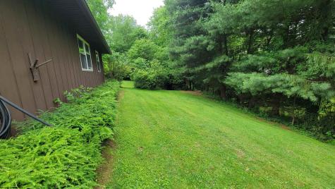 1715 Big Tree Drive Fairmont WV 26554