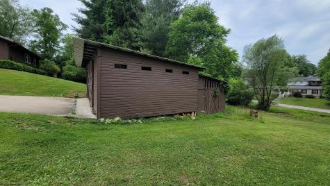 1715 Big Tree Drive Fairmont WV 26554