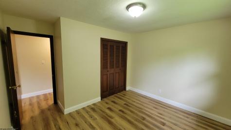 1715 Big Tree Drive Fairmont WV 26554