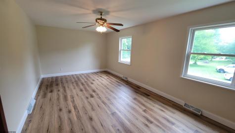 1715 Big Tree Drive Fairmont WV 26554