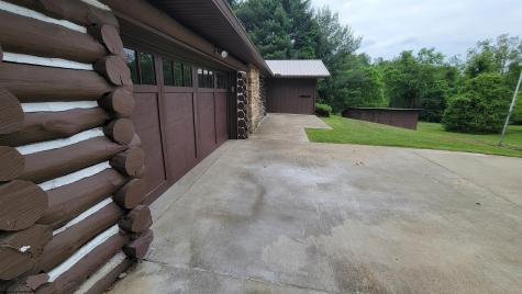 1715 Big Tree Drive Fairmont WV 26554