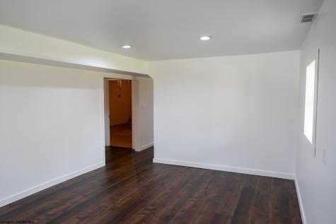 105 Helmsdale Road French Creek WV 26218