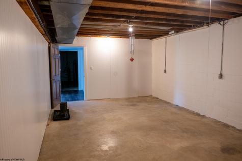 105 Helmsdale Road French Creek WV 26218