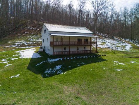 105 Helmsdale Road French Creek WV 26218