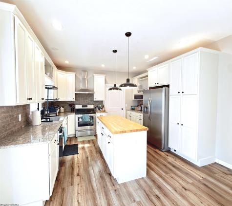 2364 School House Road Fairmont WV 26554