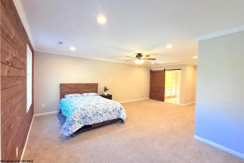 2364 School House Road Fairmont WV 26554