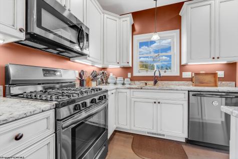 323 Salonika Drive Morgantown WV 26508-0000