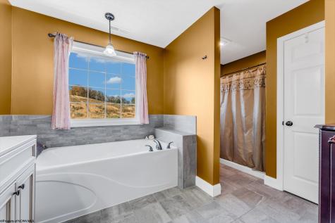 323 Salonika Drive Morgantown WV 26508-0000